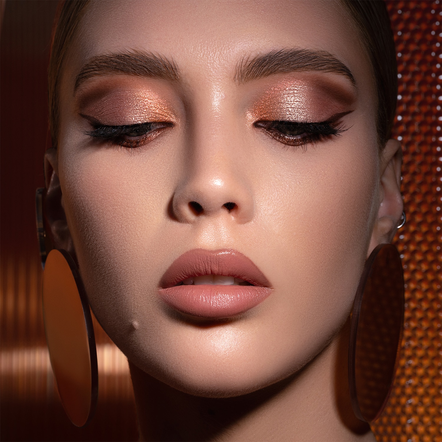 I NEED A WARM EYESHADOW PALETTE (PALETA DE SOMBRAS PARA OJOS)